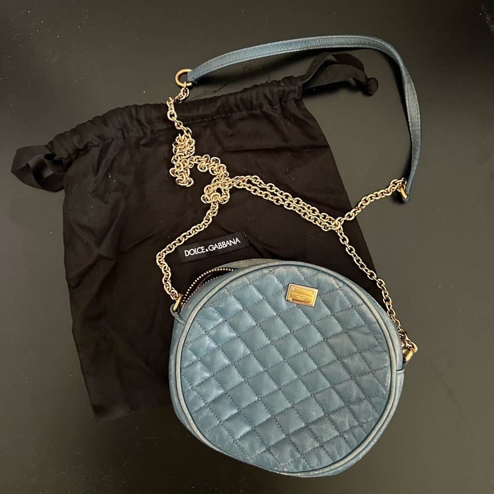 🔥SOLD🔥Dolce&Gabbana round crossbody bag